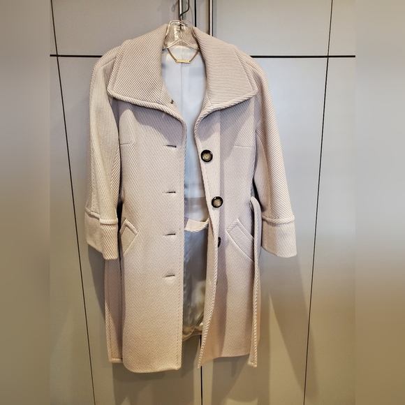 Trina Turk wool beige coat - Picture 2 of 6